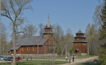 Baltriškių kaimo šv. Kazimiero bažnyčia, Tiberiados bendruomenės vienuolynas